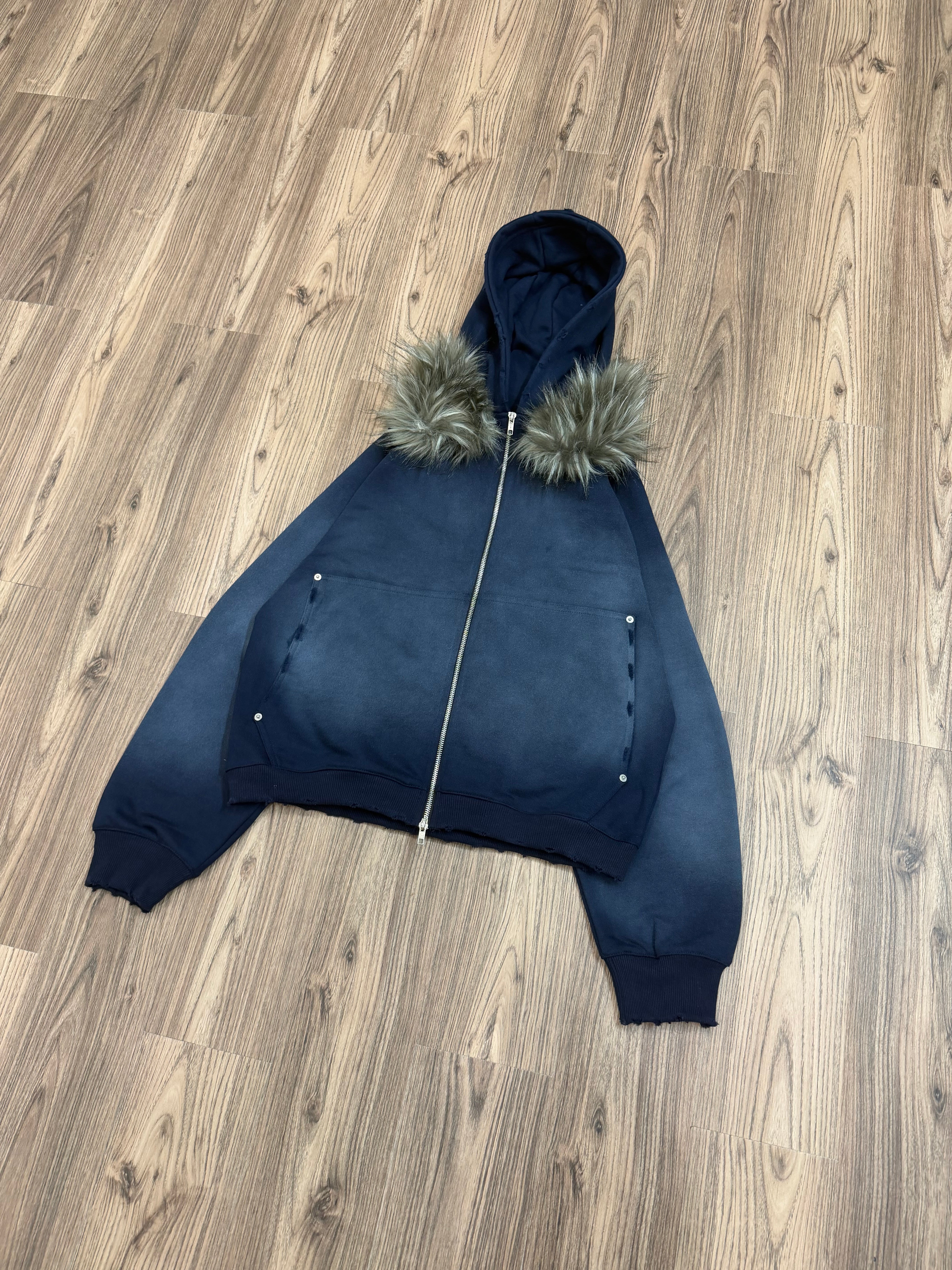 TOBIRAMA ZIP-UP